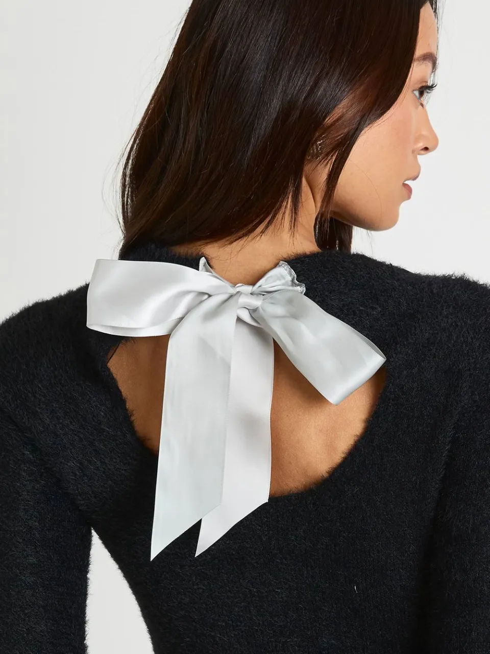 boohoo Dames Grote strik rugdetail superzachte gebreide mini-jurk zwart, foto 4