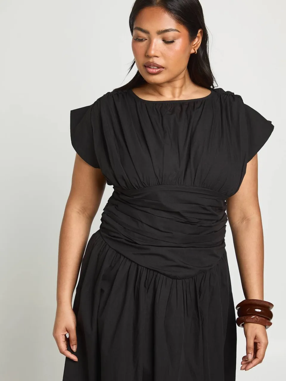 boohoo Dames Plus Jurk Met Getailleerd Detail En Plooien In Maxi-lengte zwart, foto 3
