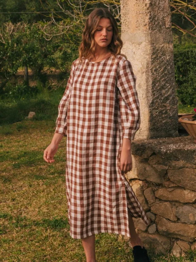 AmourLinen dames vegan Lange Jurk Amalia Mokka Gingham Bruin