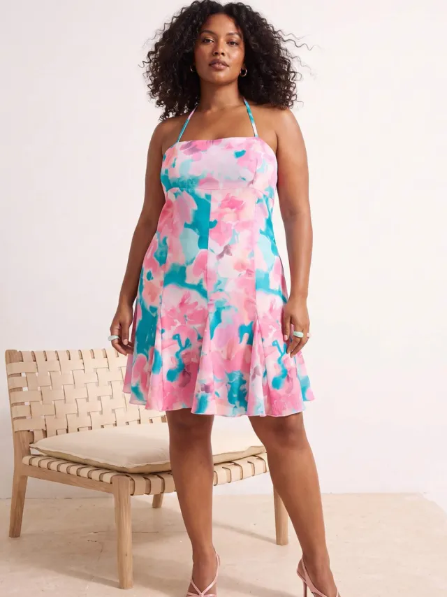 Trendyol Curve Dames Roze Grafisch Kort / Mini Mouwloos Skater Grote maten Jurk