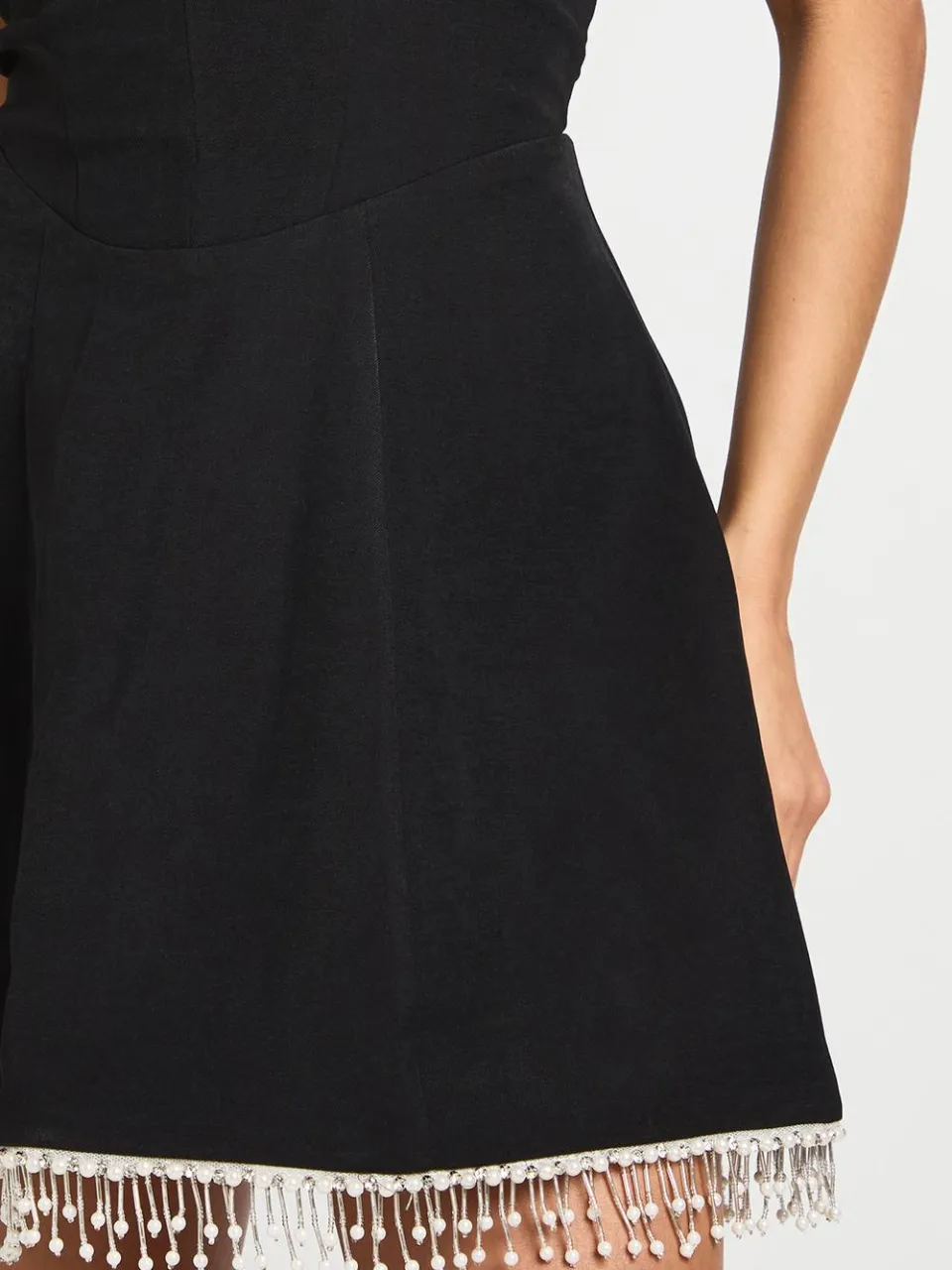 boohoo Dames Skaterjurk met een bandeau-gedecoreerde zoom zwart, foto 4