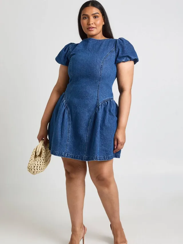 boohoo Dames Plus Mouw Denim Mini Jurk Medium Gebleekt