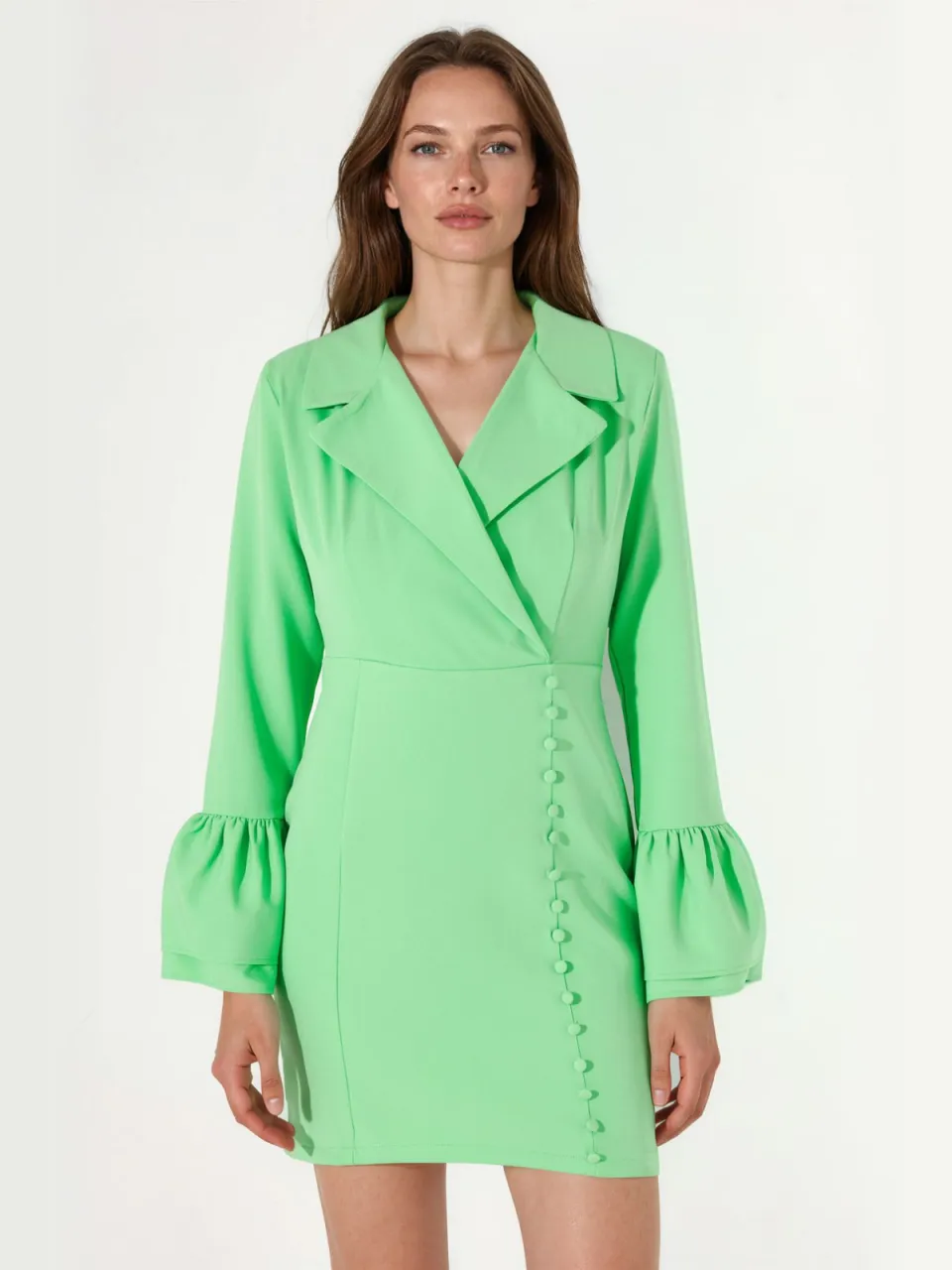 MSN Collection Aansluitende Mini-jurk Met V-hals En Knopen Groen
