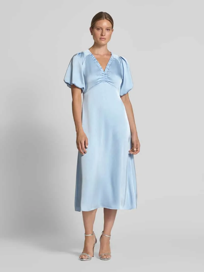 NEO NOIR Midi-jurk van satijn model 'Illana' lichtblauw