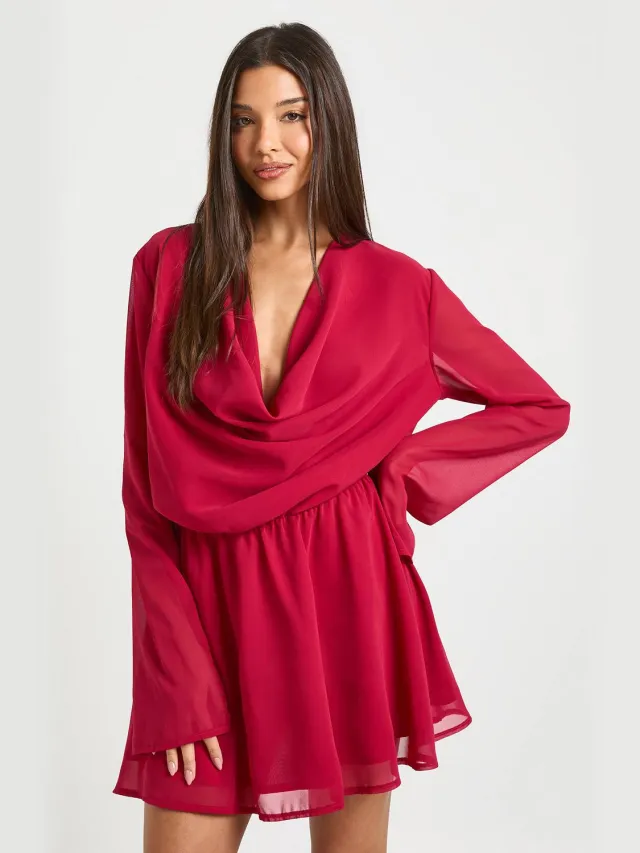 boohoo Dames Chiffon Diepe Cowl Mini Jurk Framboos