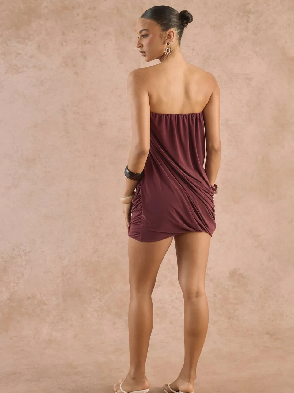boohoo Dames Bandeau Mini Jurk Met Gedrapeerde Details fig, foto 3