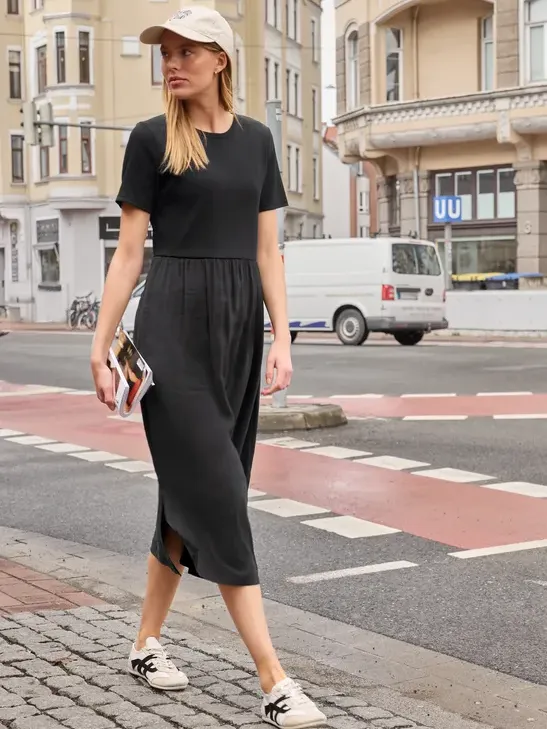 Street One Studio Midi-jurk met ronde hals en structuurmix Zwart