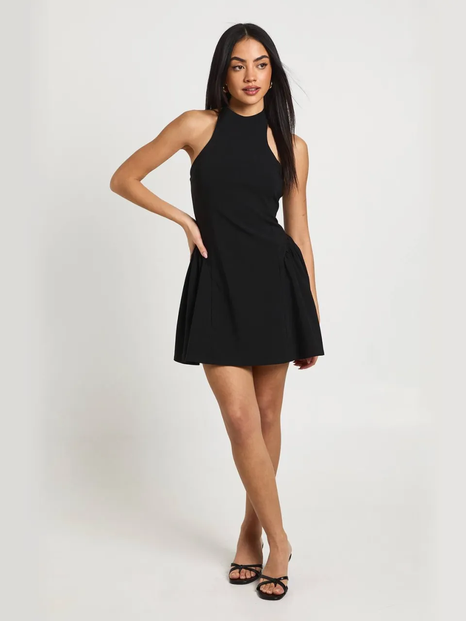 boohoo Dames Halterneck Wijde Rok Mini Jurk zwart, foto 2