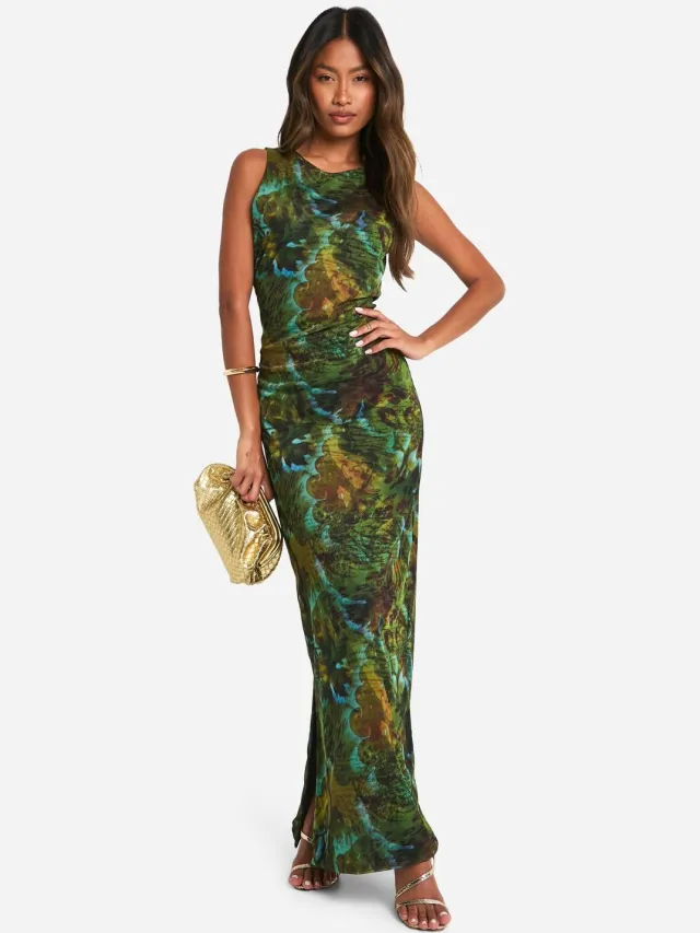 boohoo Dames Script Print Mesh Racer nek maxi jurk Multicolor