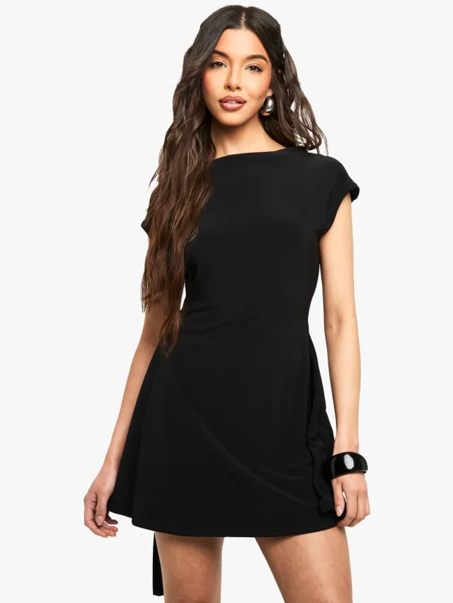 boohoo Dames Tie Plunge Back Mini Jurk zwart, foto 2