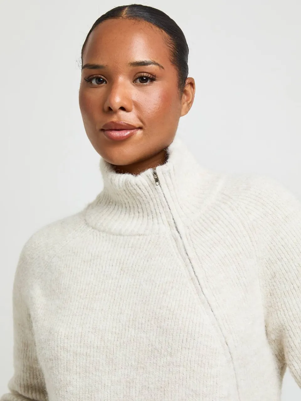 boohoo Dames Plus Gebreide Mini-jurk Met Ritssluiting En Hoge Kraag steen, foto 4