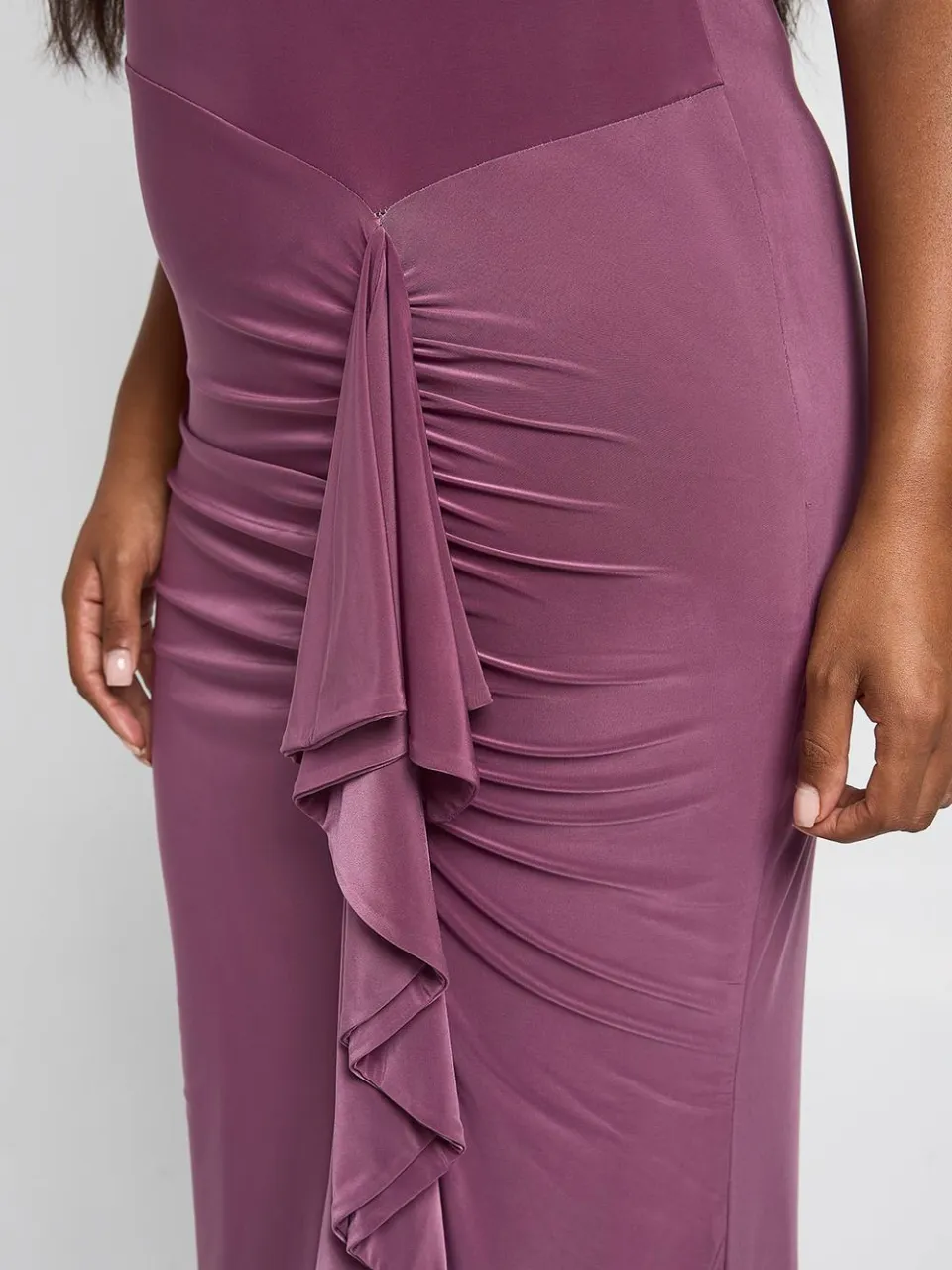 boohoo Dames Plus Zachte Touch Ruches Detail Maxi Jurk mauve, foto 4