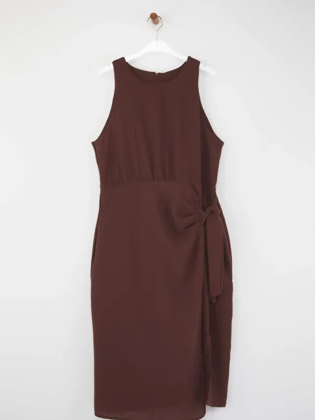 Turkishsouq Curve Dames Mouwloze Midi Feest A-lijn Jurk, Platte Maat, Plus Size Bruin