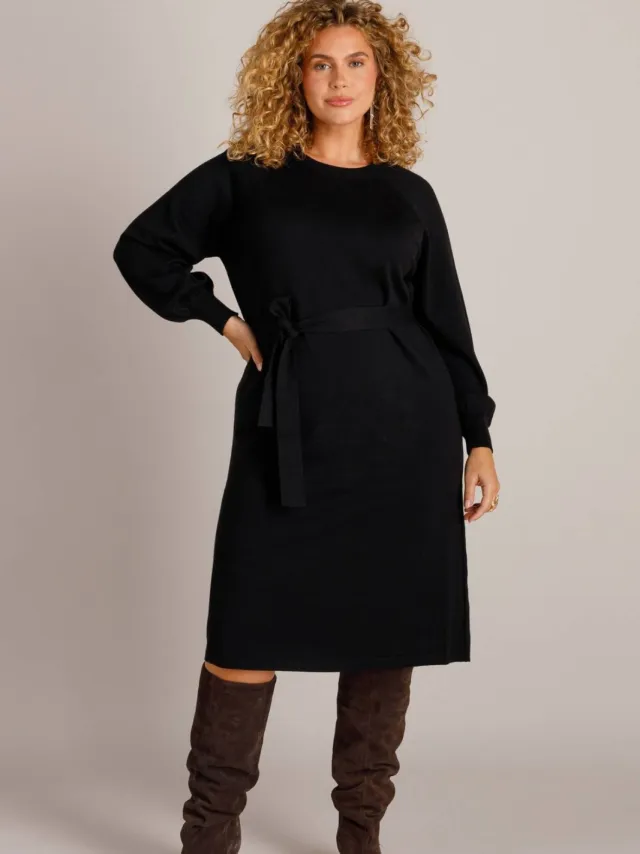 Yest Curve Plus Size gebreide midi jurk met glitters - zwart