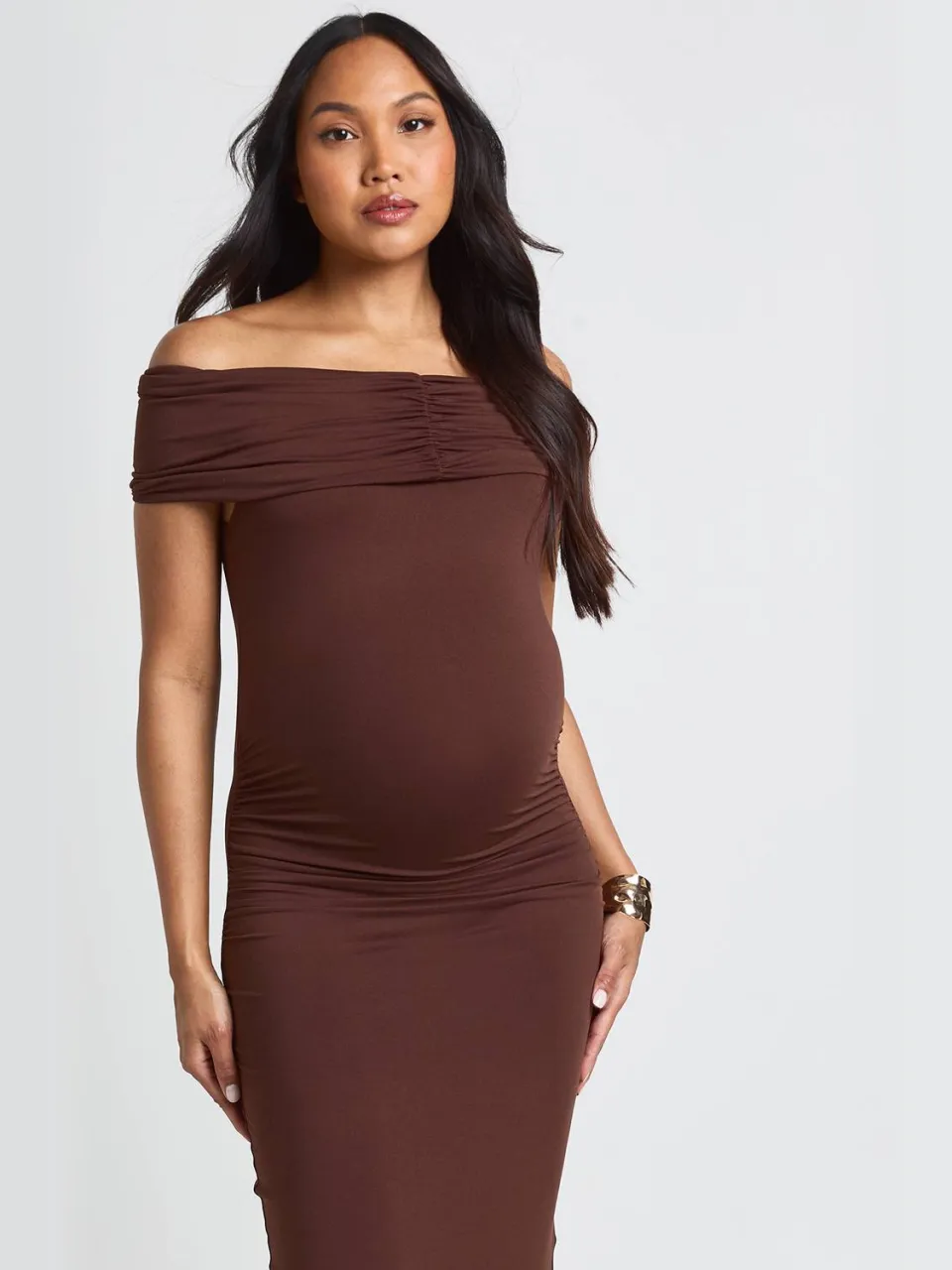 boohoo Dames Zwangerschaps Bardot Geplooide Maxi Jurk chocoladebruin, foto 4