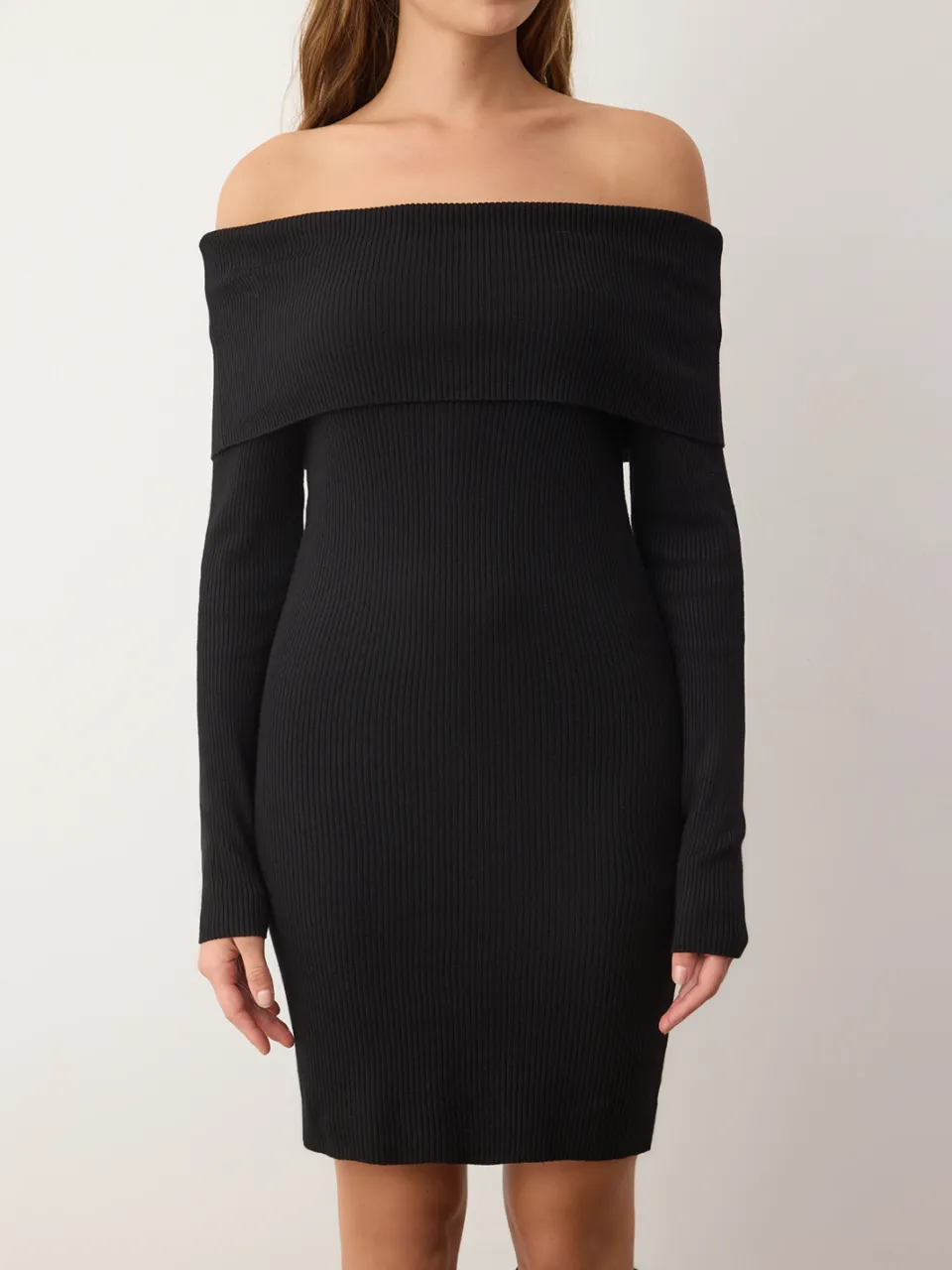 Trendyol TRENDYOLMİLLA Dames Zwart Effen Midi Lang Casual Bodycon Jurken, foto 2