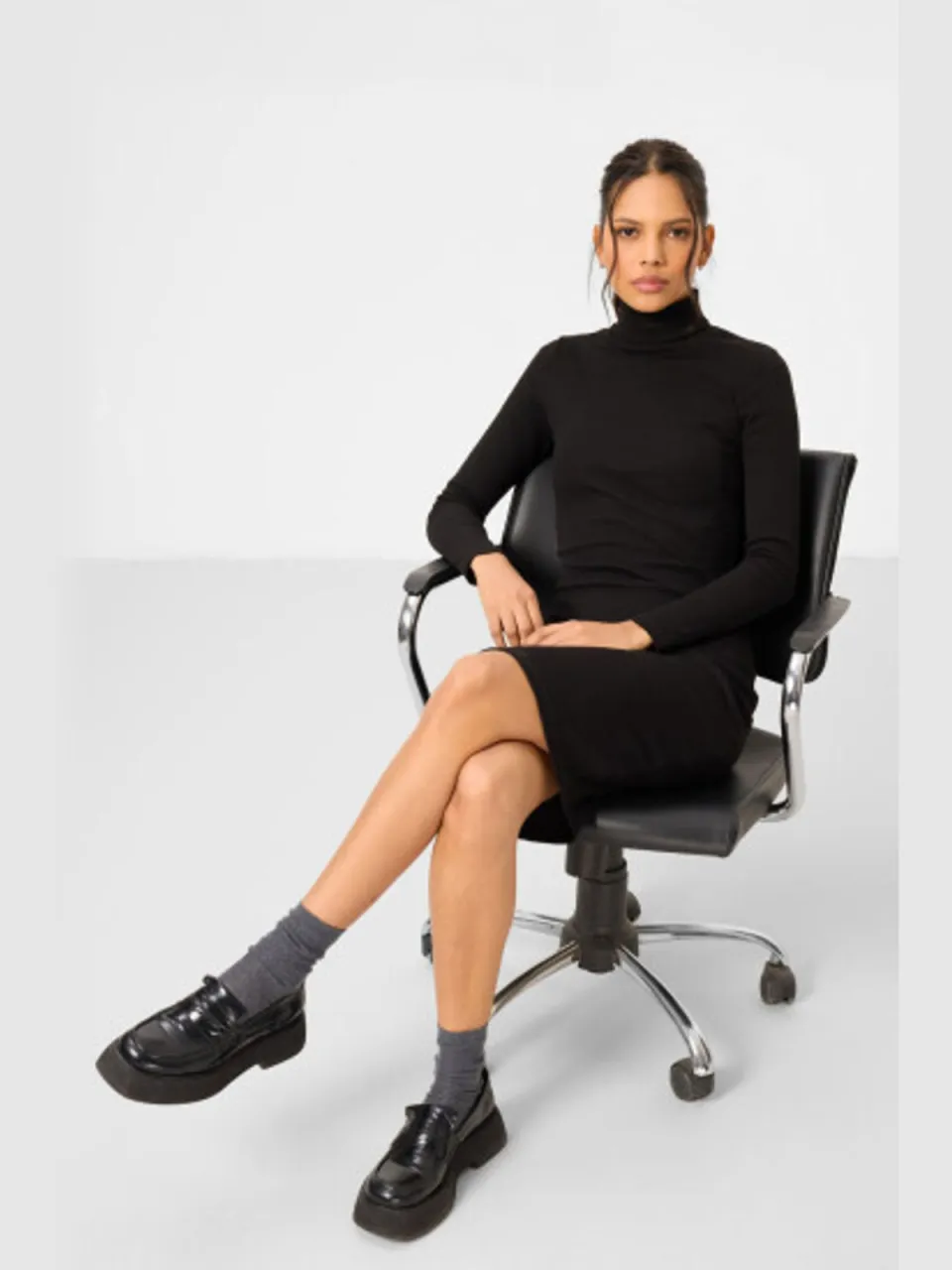 Tommy Life Geribbelde Col Midi-jurk Zwart