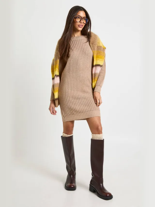 boohoo Dames Crew Neck Jumper Dress Tan