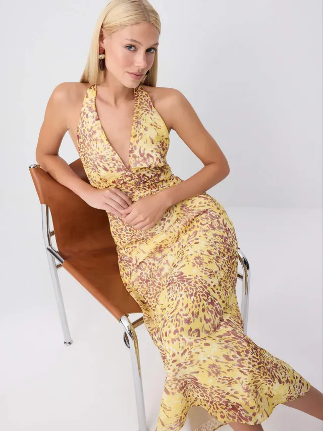Trendyol TRENDYOLMİLLA Dames Meerkleurig Bloemen Maxi Mouwloos A-lijn Jurken Veelkleurig