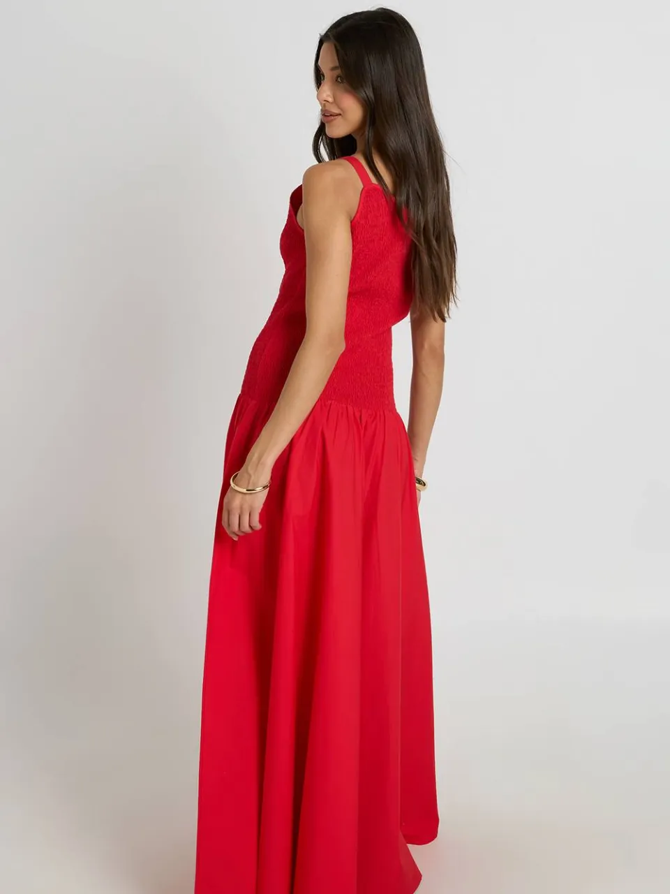 boohoo Dames Maxi Jurk Met Gesmockt Lijfje En Asymmetrische Halslijn rood, foto 2