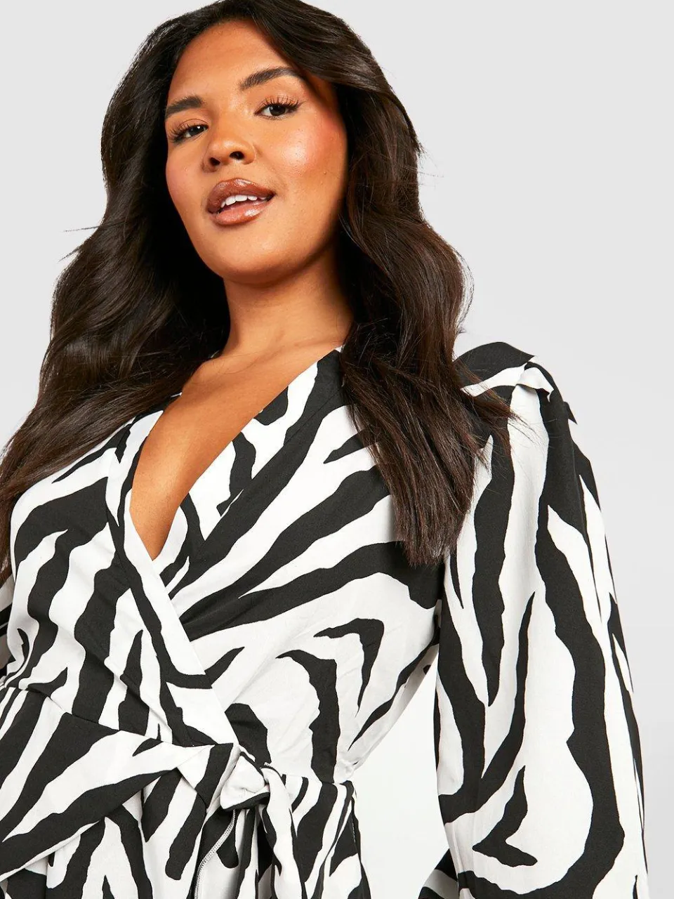 boohoo Dames De Plus-gedrukte Midi Skater Jurk zwart, foto 3