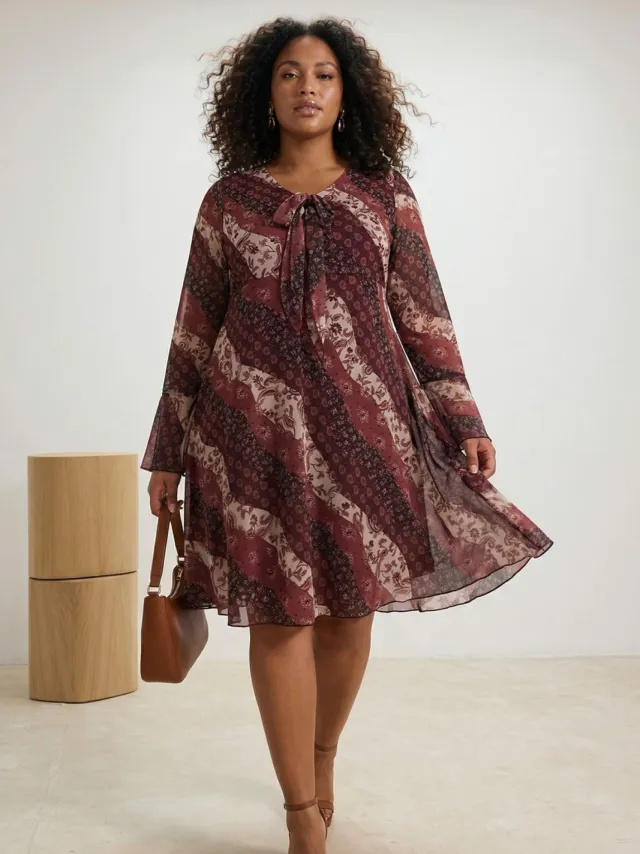 Trendyol Curve Dames Bordeaux Bloemen Kort / Mini Lang Casual A-lijn Grote maten Jurk Bordeauxrood