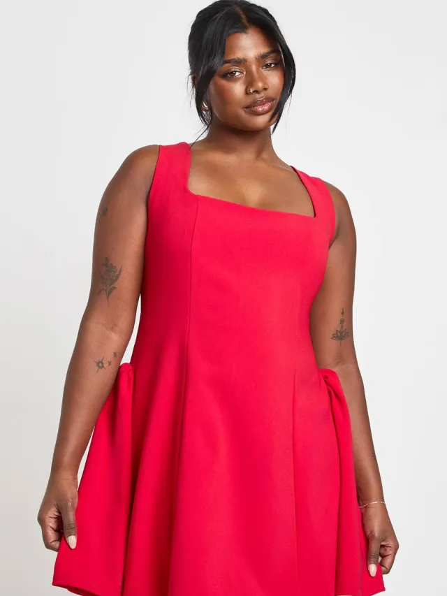 boohoo Dames Plus Vierkante Hals Wijde Rok Mini Jurk Rood
