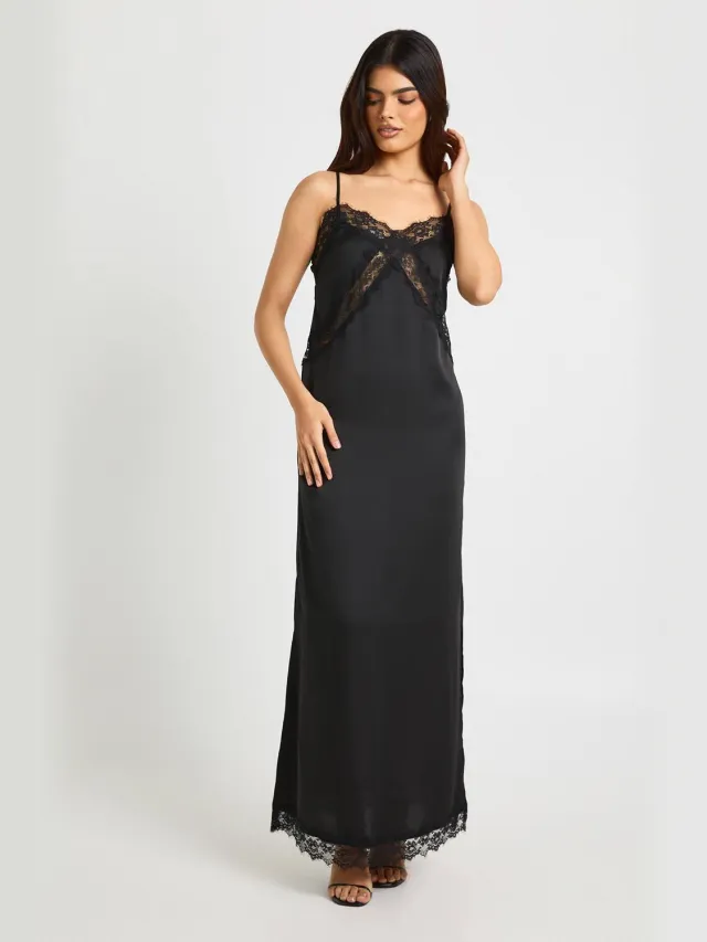 boohoo Dames Satijn Kant Mix Kolom Maxi Jurk zwart