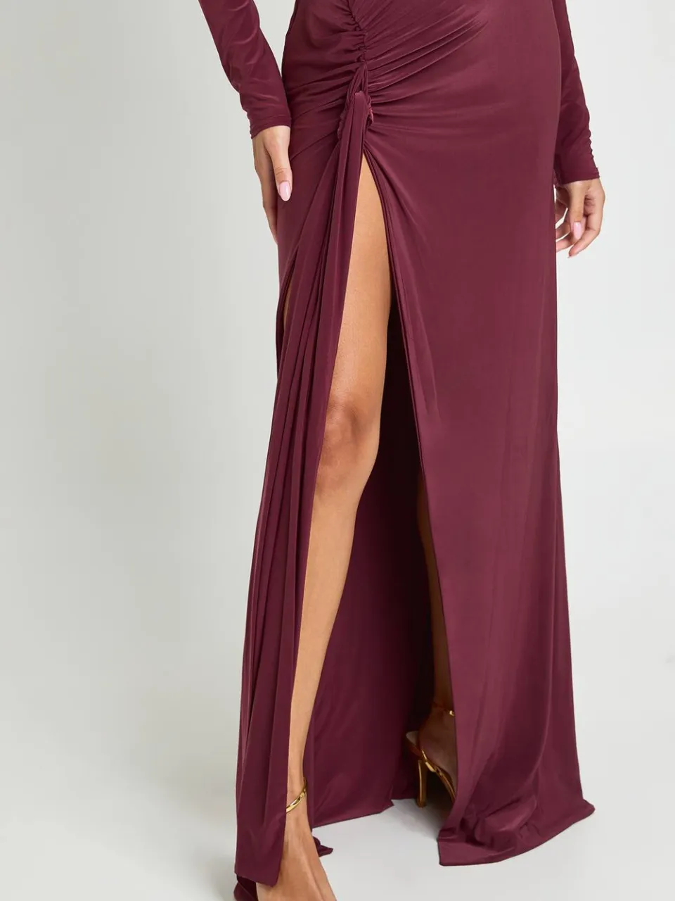 boohoo Dames Zwangerschaps Maxi Jurk Met Lange Mouwen, Knoopdetail En Dijhoge Split pruim, foto 2