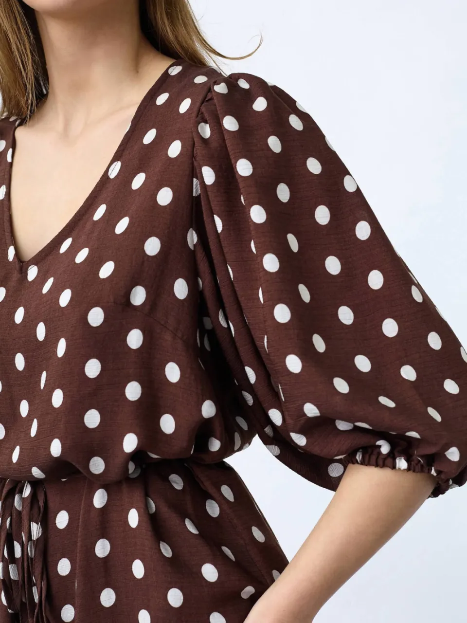 SisterS Point viscose midi jurk met stippen - bruin, foto 4
