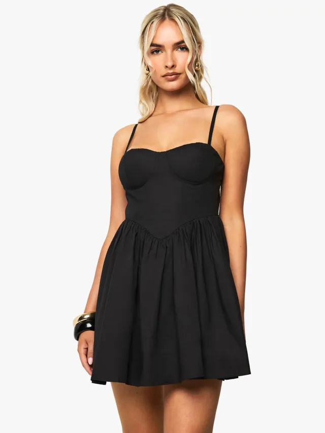 boohoo Dames Katoenen V-Taille Melkmeisje Skaterjurk Zwart