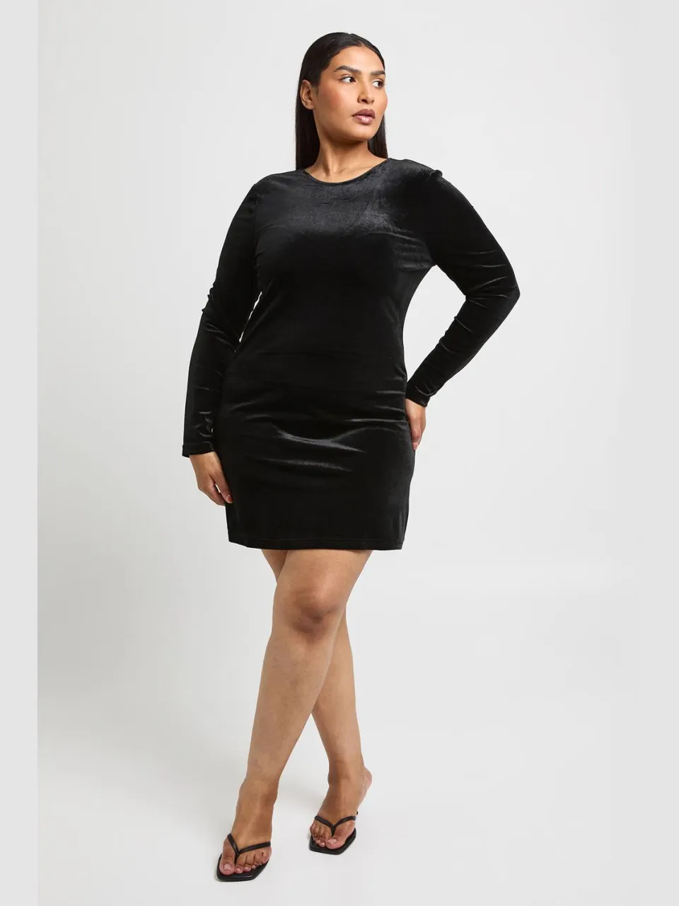 boohoo Dames Plus Fluwelen Shift Jurk Met Strik Op De Rug zwart, foto 2