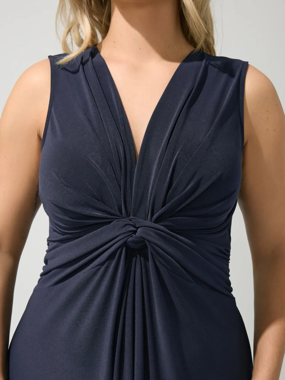 Yours London Marineblauwe Jurk Met Knoopdetail, foto 5