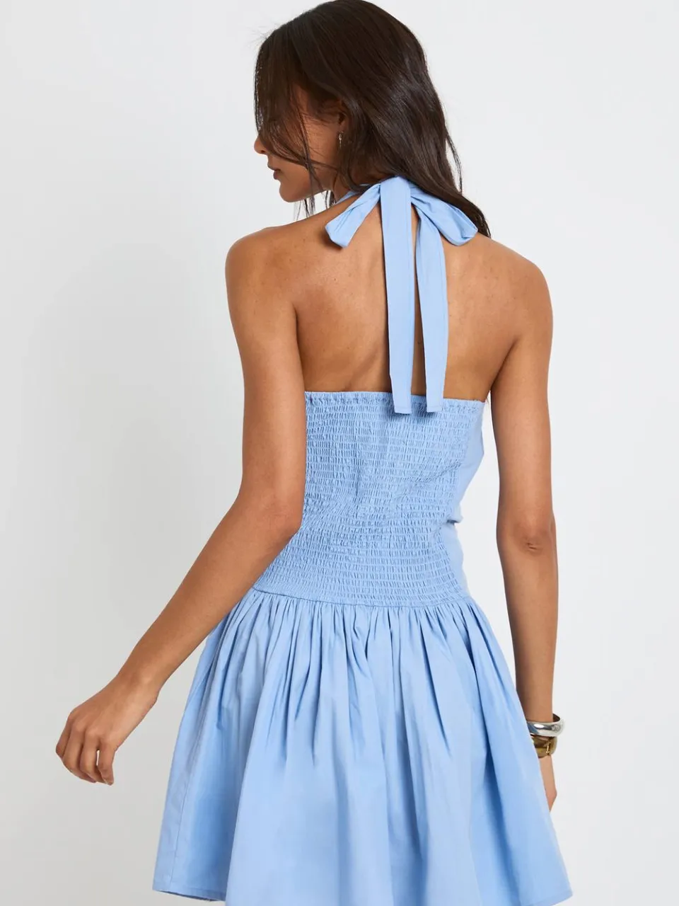 boohoo Dames Lange Katoenen Poplin Halternek Jurk Met Voorpand Plooiwerk En Skater Mini Rok babyblauw, foto 2