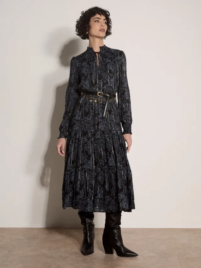 Apricot Midi-jurk met lagen in metallic paisley-glans Zwart
