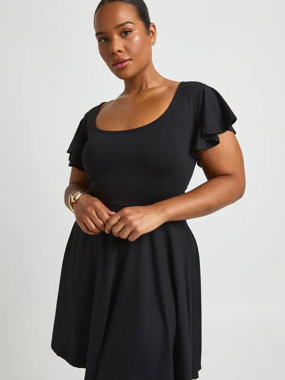 boohoo Dames Plus Super Zachte Vlottende Mouwjes Skater Jurk zwart, foto 3