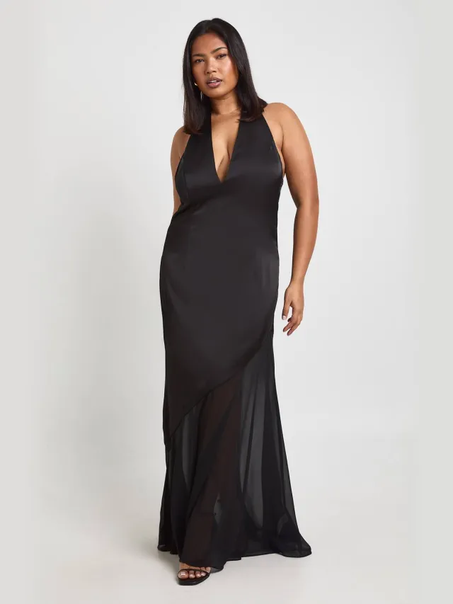 boohoo Dames Plus Satijnen Sjaal Detail Chiffon Rok Maxi Jurk Zwart