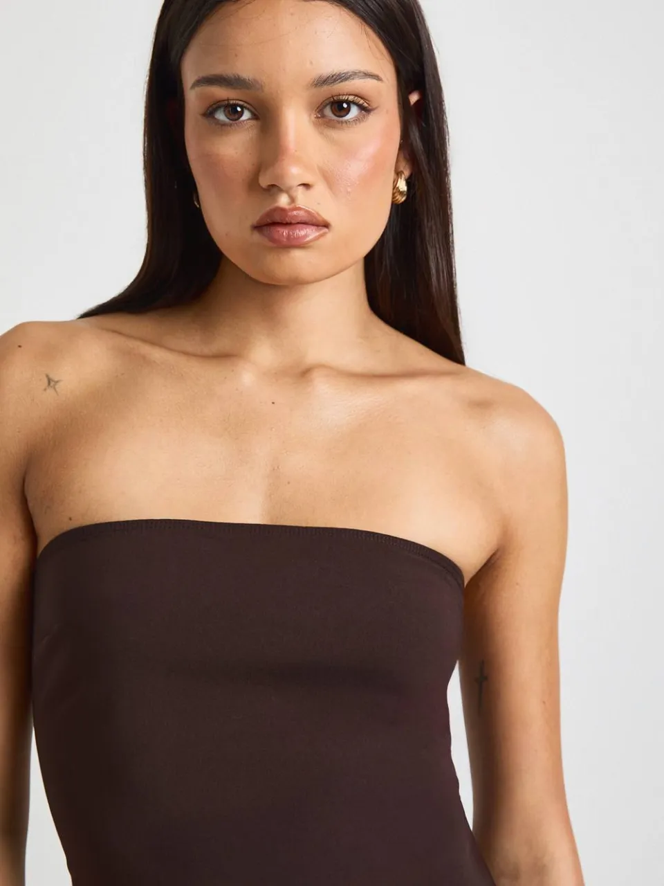 boohoo Dames Bandeau Doorzichtige Zoom Maxi Jurk chocoladebruin, foto 3