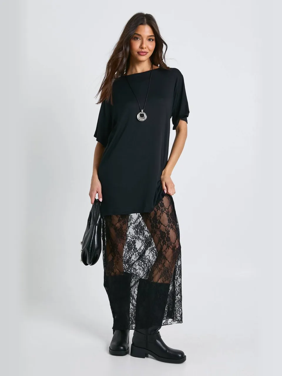 boohoo Dames Midaxi T-shirtjurk met kanten details zwart, foto 3