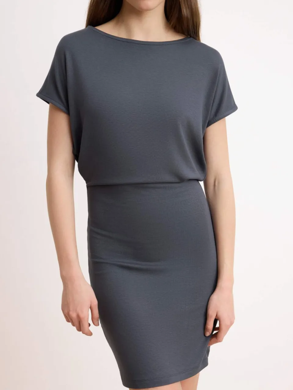 Trendyol TRENDYOLMİLLA Dames Grijs Effen Kort / Mini Mouwloos Bodycon Jurken, foto 2