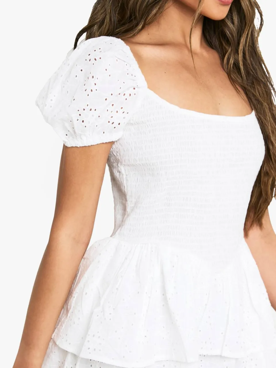 boohoo Dames Broderie Anglaise Pufmouw Skaterjurk wit, foto 4