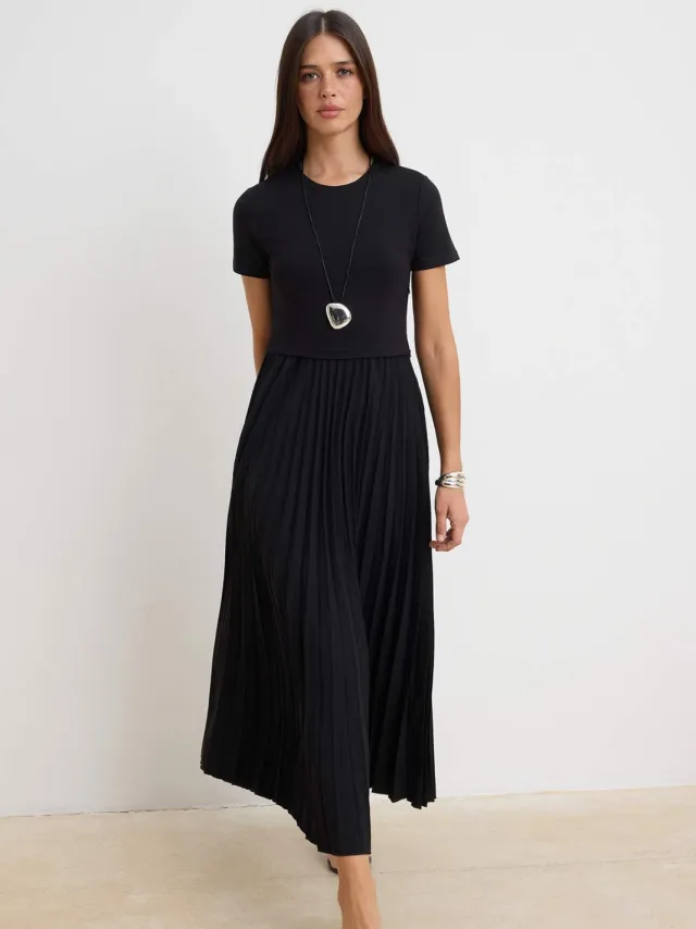 Trendyol TRENDYOLMİLLA Dames Zwart Effen Midi Kort Skater Jurken