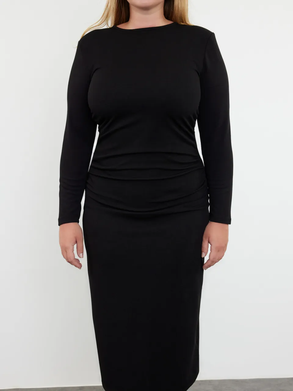 Trendyol Curve Dames Zwart Effen Maxi Lang Casual Recht Grote maten Jurk, foto 2