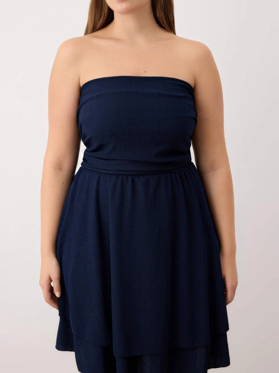 Trendyol Curve Dames Donkerblauw Effen Kort / Mini Mouwloos Casual Skater Grote maten Jurk marineblauw/blauw, foto 2
