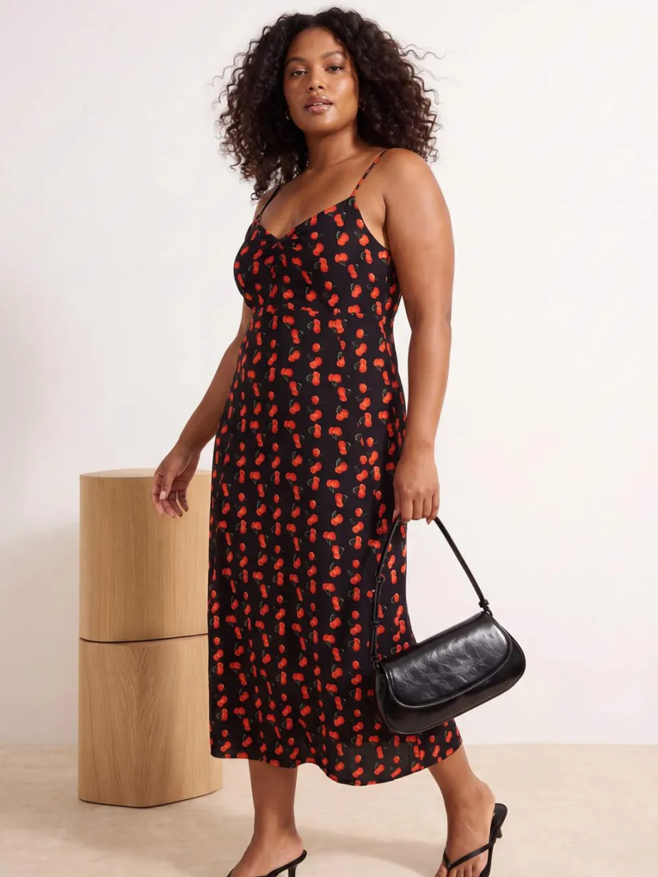 Trendyol Curve Dames Zwart Geometrisch patroon Midi Kort A-lijn Grote maten Jurk