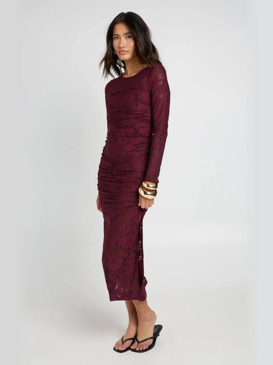 boohoo Dames Burnout Bloemen Lange Mouw Geplooid Body Midaxi Jurk wijn, foto 4