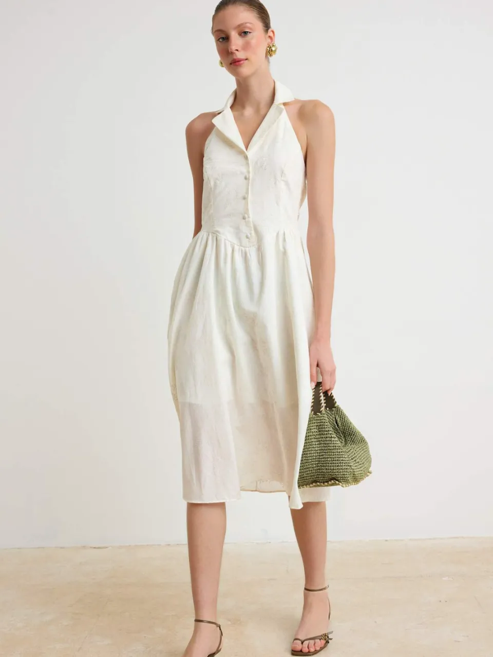 Trendyol TRENDYOLMİLLA Dames Wit Effen Midi Mouwloos Casual Skater Jurken