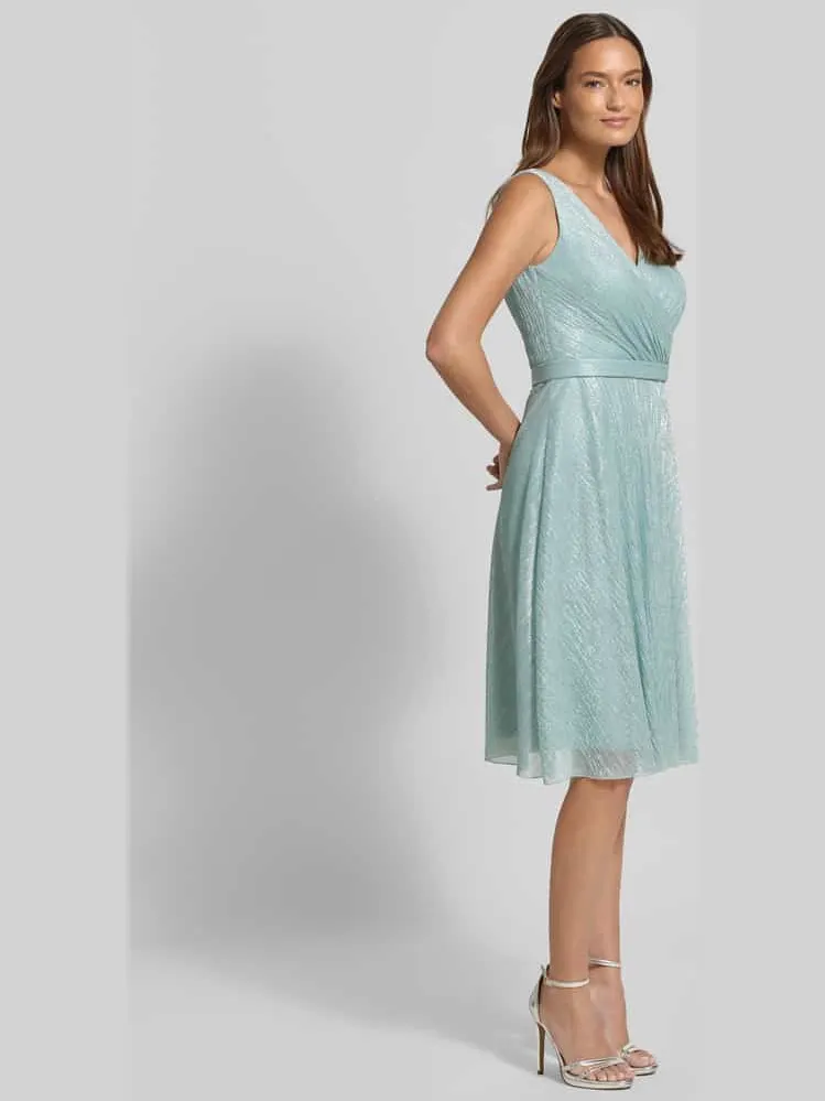 TROYDEN COLLECTION Knielange cocktailjurk met V-hals mintgroen, foto 3