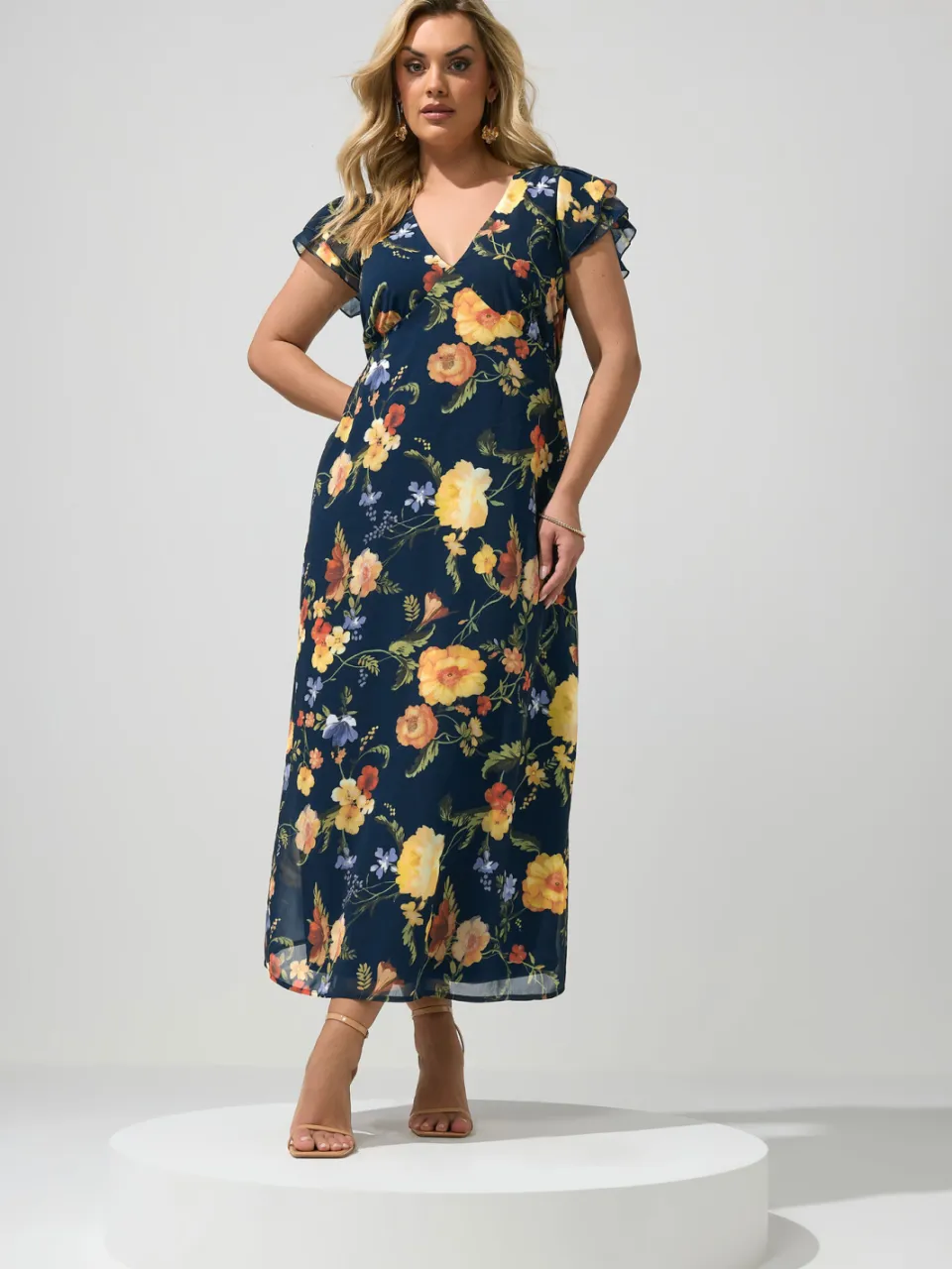 Yours London Yours Marineblauwe Maxijurk Met Bloemenprintsize 48 Blue