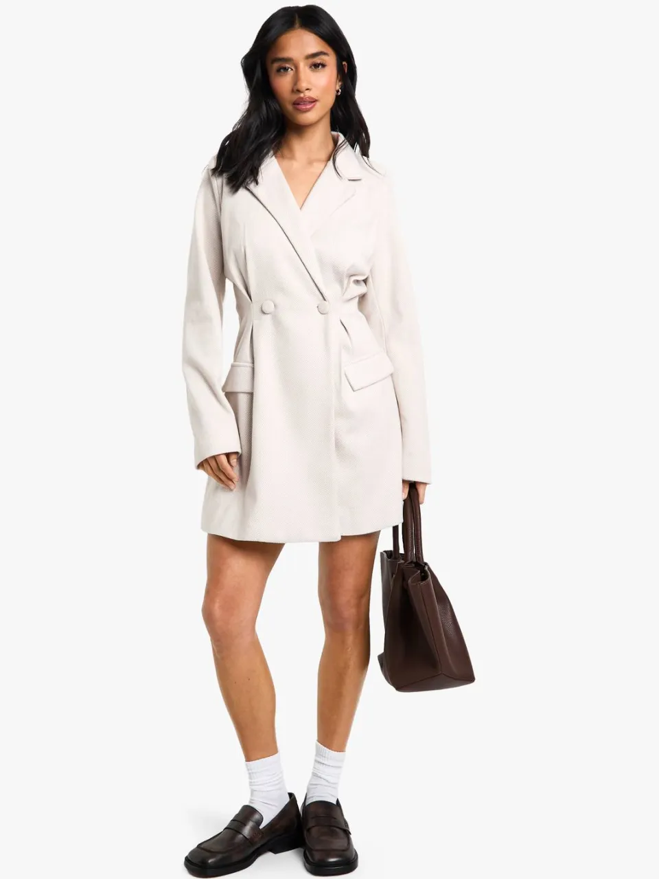 boohoo Dames Petite op maat gemaakte getailleerde blazerjurk in visgraatpatroon taupe, foto 2